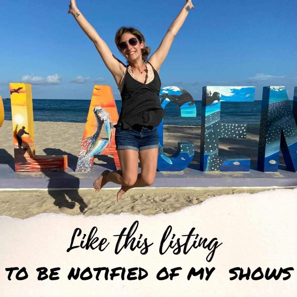 LIKE this listing to be notified for Posh Live Shows!